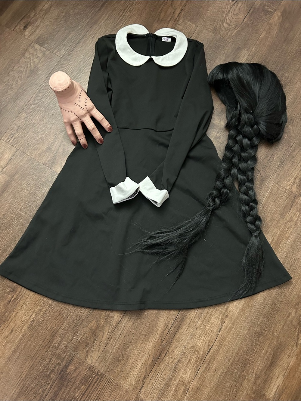Adam’s family Wednesday Halloween Costume SZ 12 youth